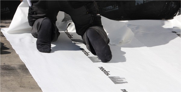 4. Schritt Terrasseneinbau Vakuumlösung AGITEC AG